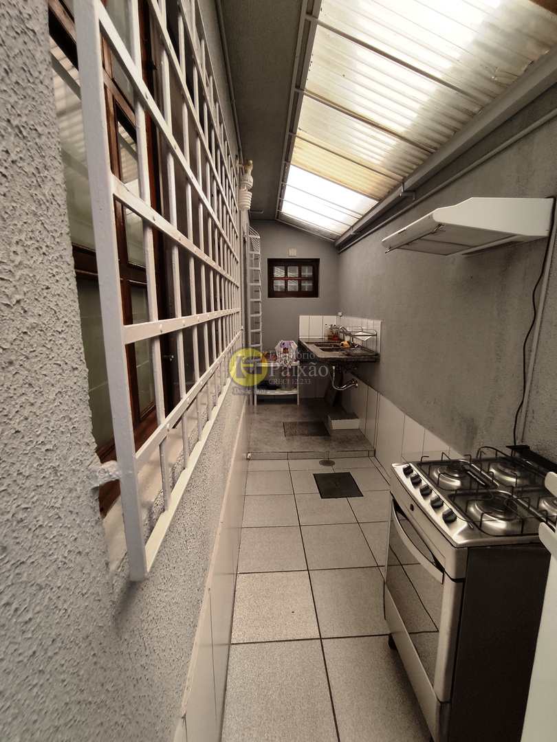 Sobrado à venda com 4 quartos, 200m² - Foto 38