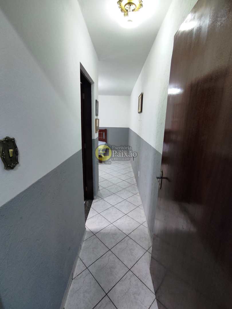 Sobrado à venda com 4 quartos, 200m² - Foto 10