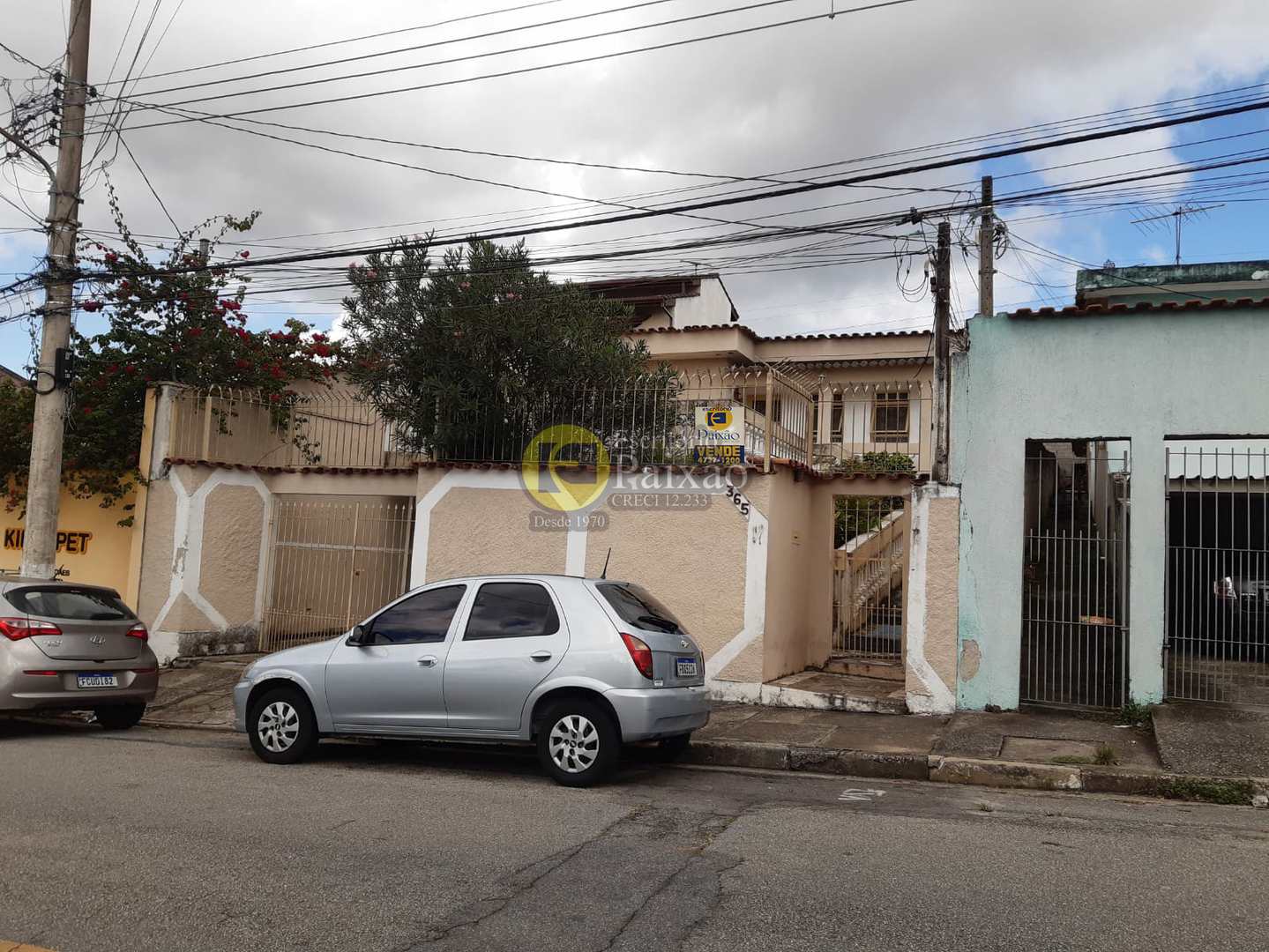 Casa à venda com 3 quartos, 500m² - Foto 2