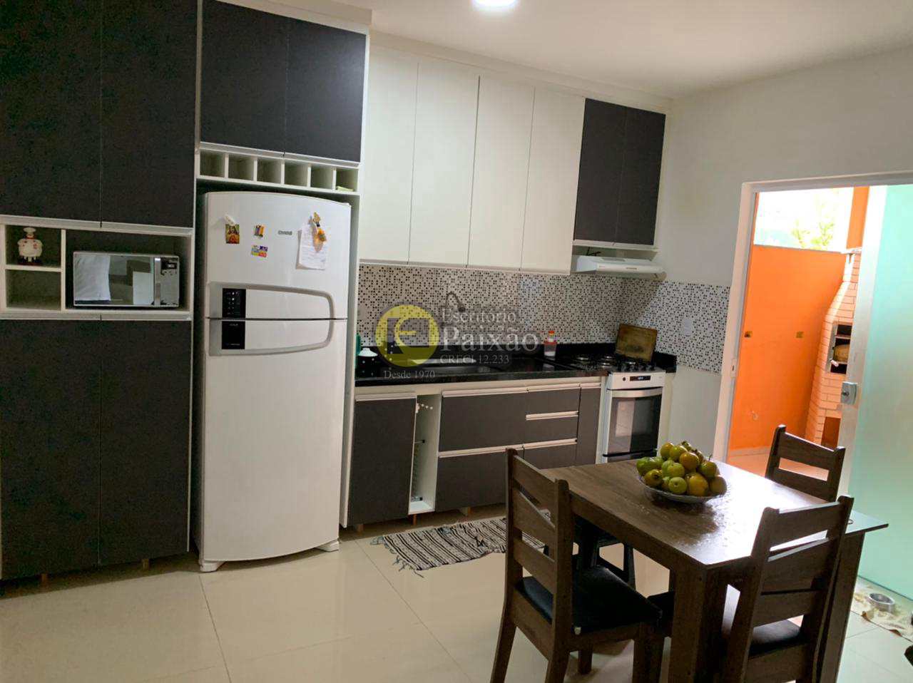 Sobrado à venda com 2 quartos, 97m² - Foto 2