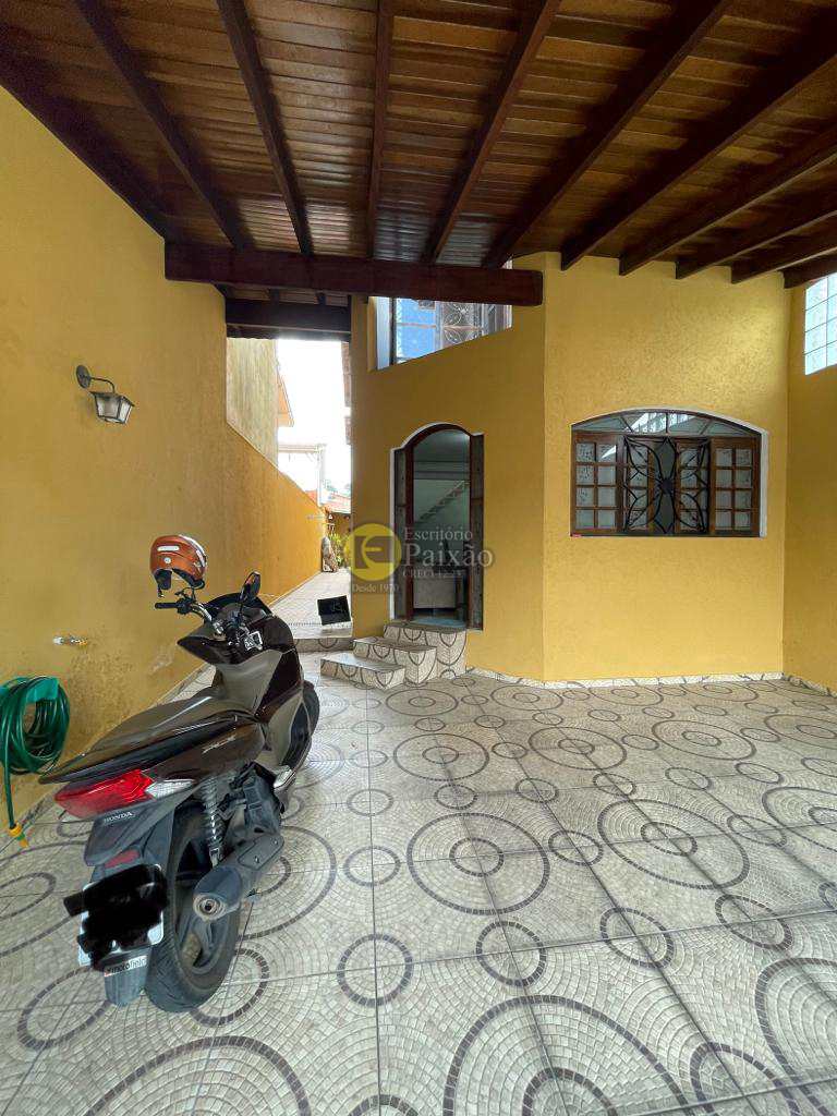 Sobrado à venda com 3 quartos, 149m² - Foto 4