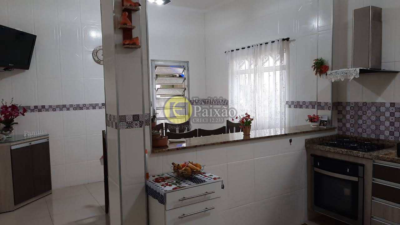 Sobrado à venda com 3 quartos, 150m² - Foto 6