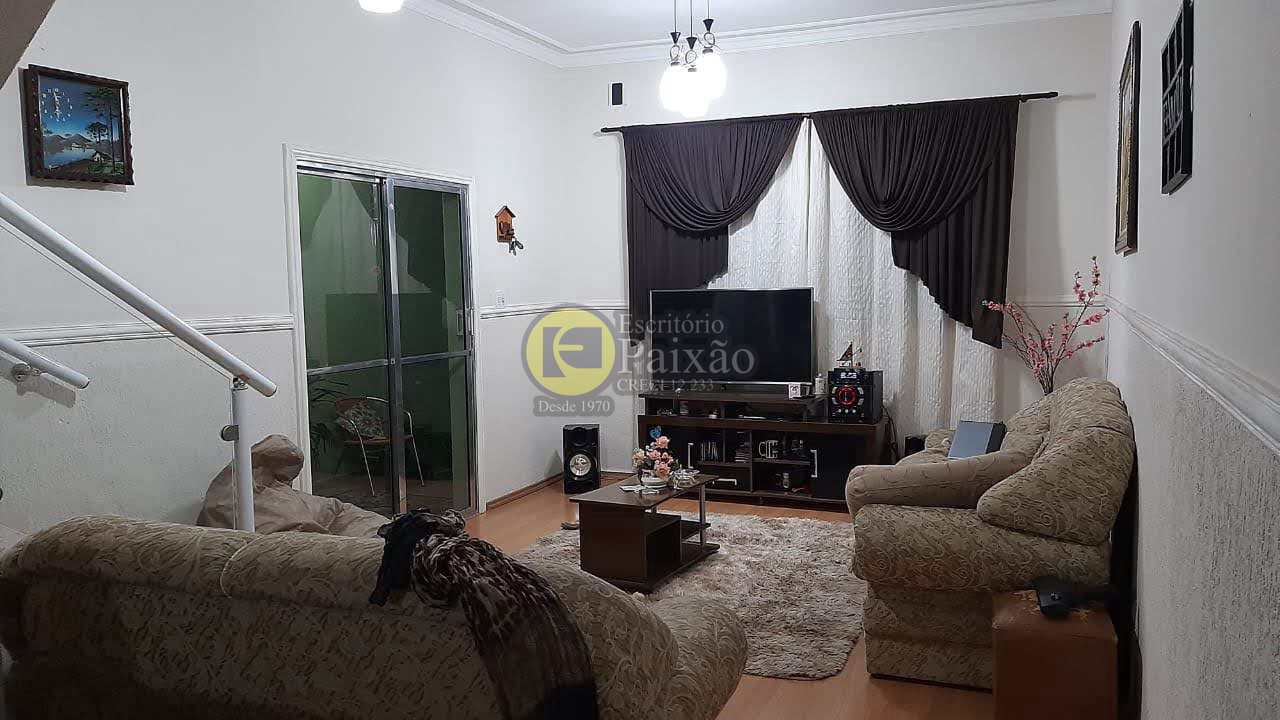 Sobrado à venda com 3 quartos, 150m² - Foto 2