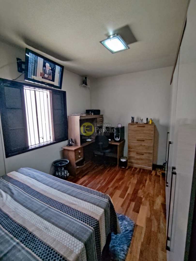 Casa à venda com 4 quartos, 500m² - Foto 22