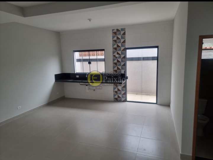 Sobrado à venda com 3 quartos, 90m² - Foto 1