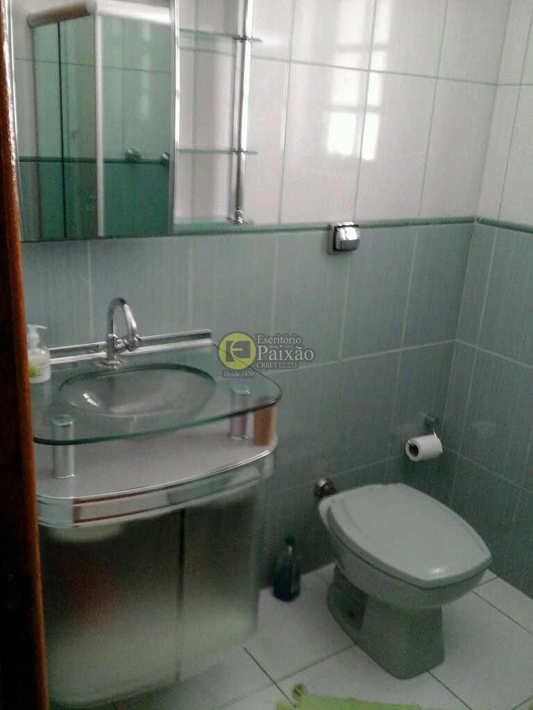 Sobrado à venda com 3 quartos, 300m² - Foto 19