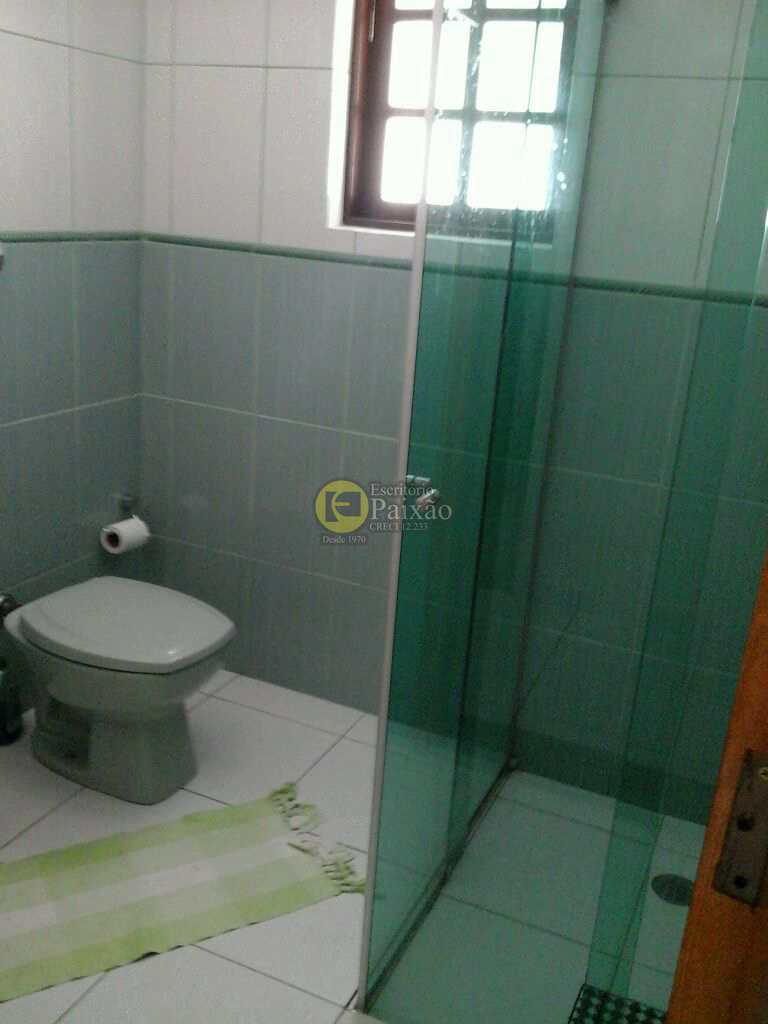 Sobrado à venda com 3 quartos, 300m² - Foto 18