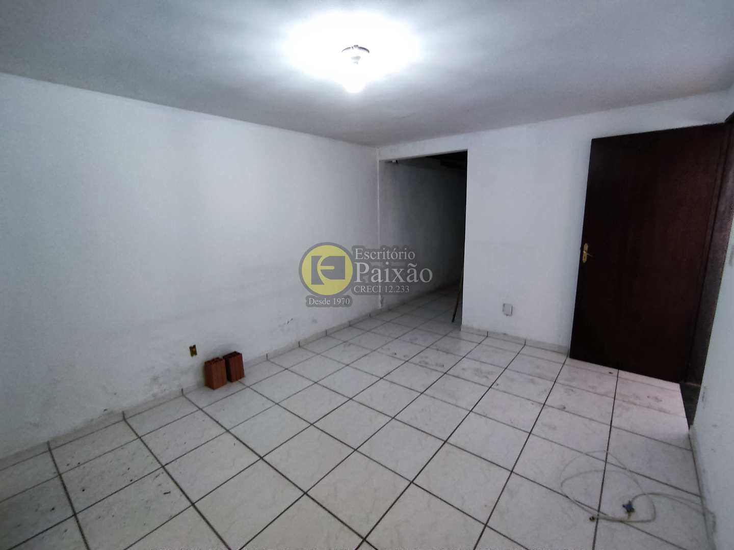 Casa à venda com 3 quartos, 170m² - Foto 8