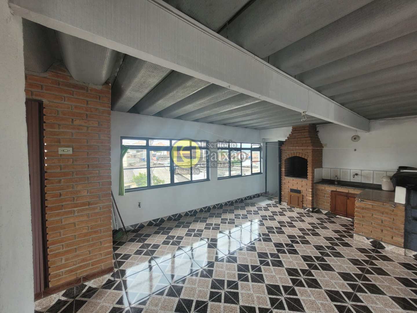 Sobrado para alugar com 2 quartos, 200m² - Foto 35