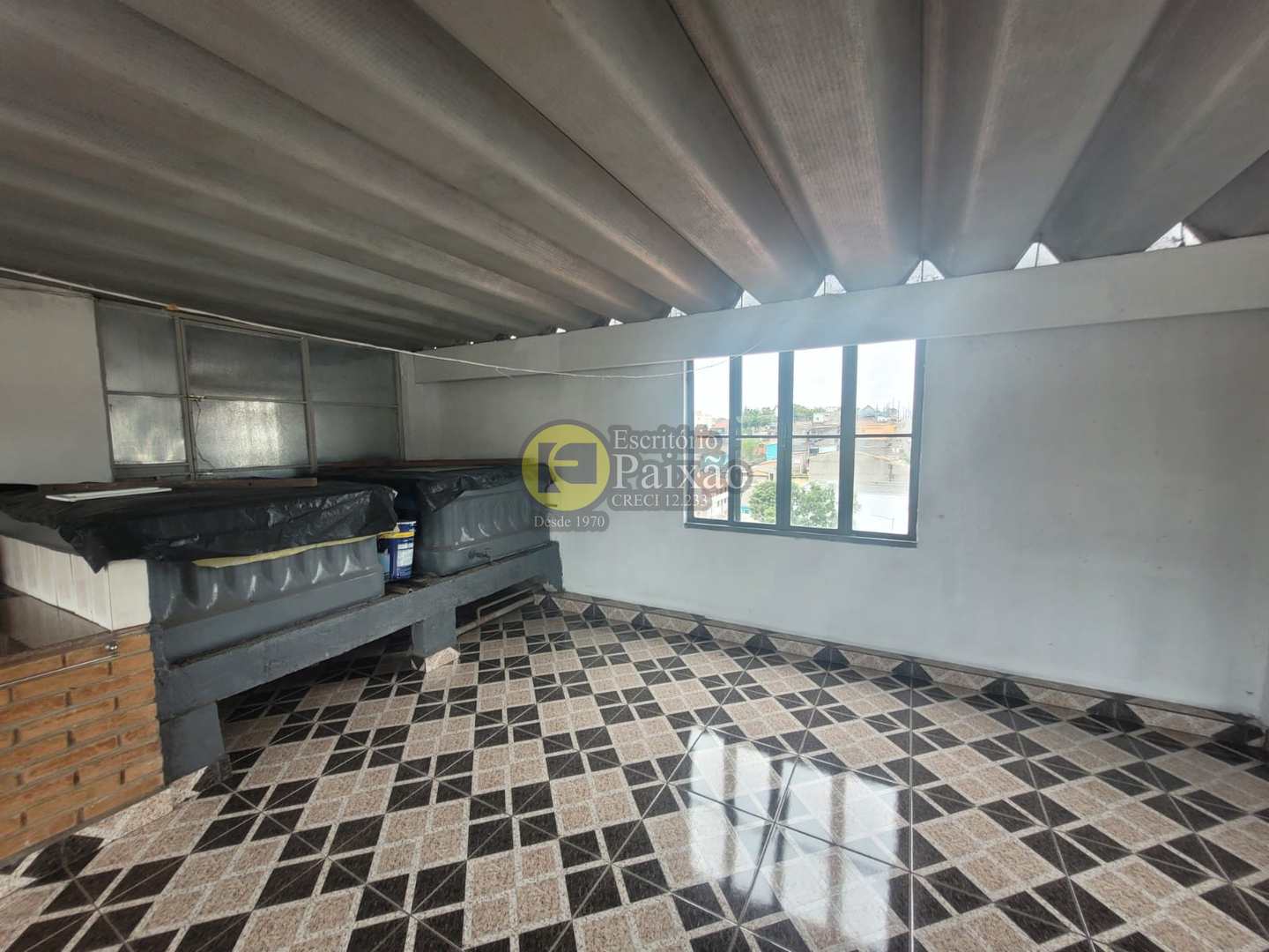 Sobrado para alugar com 2 quartos, 200m² - Foto 33