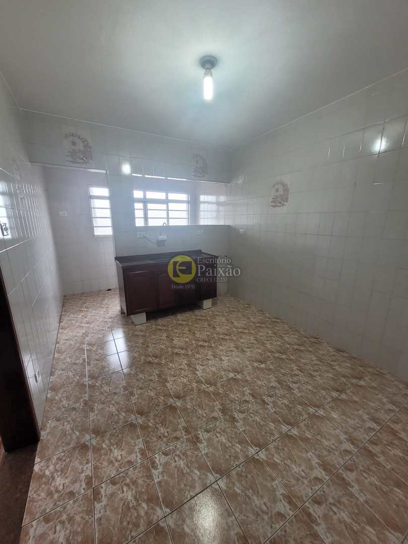 Sobrado para alugar com 2 quartos, 200m² - Foto 22