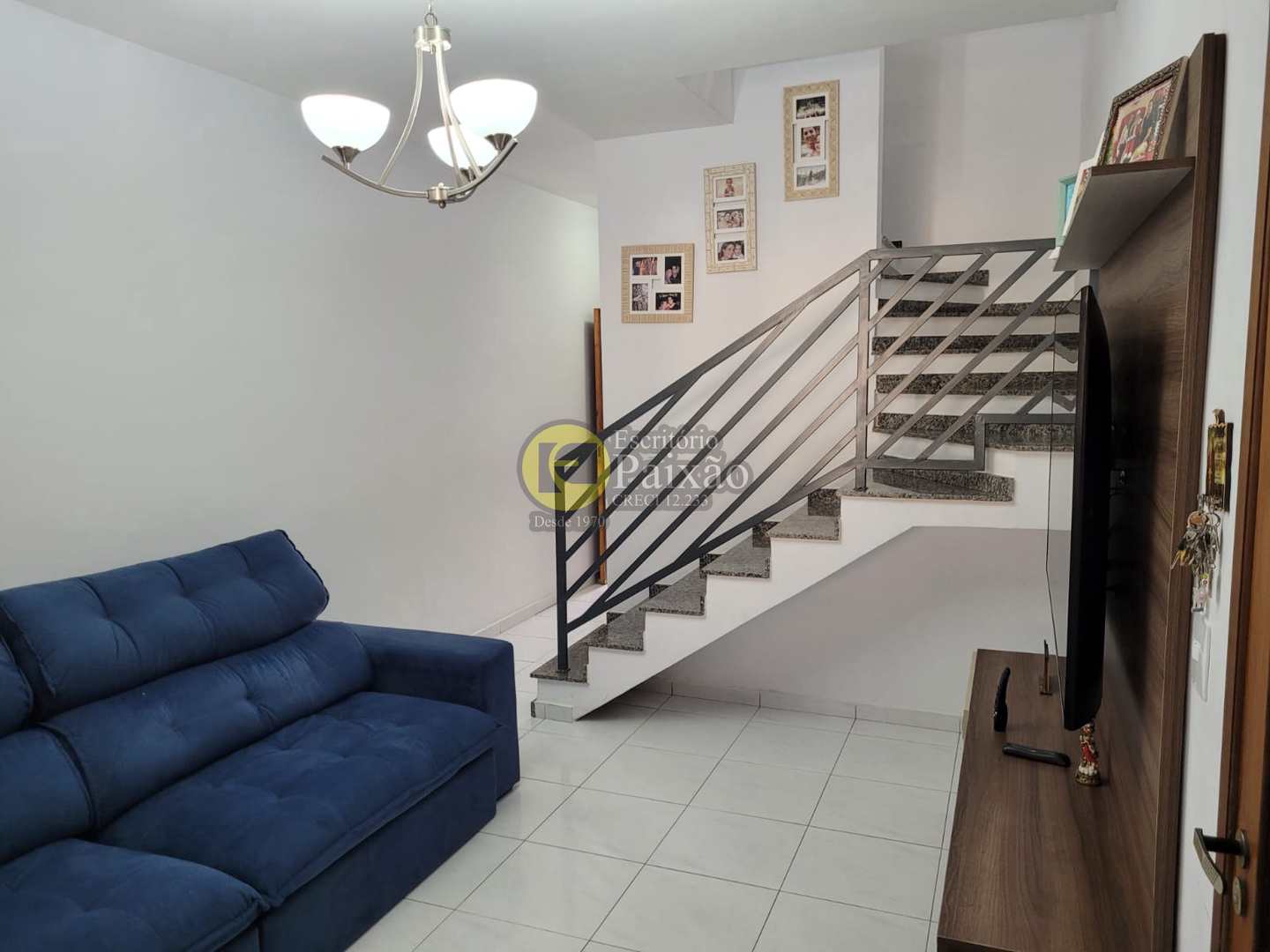 Sobrado à venda com 3 quartos, 150m² - Foto 1