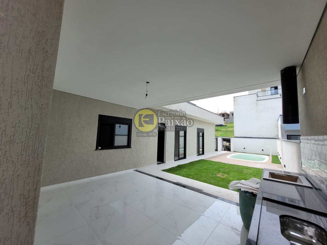 Casa de Condomínio à venda com 3 quartos, 320m² - Foto 13