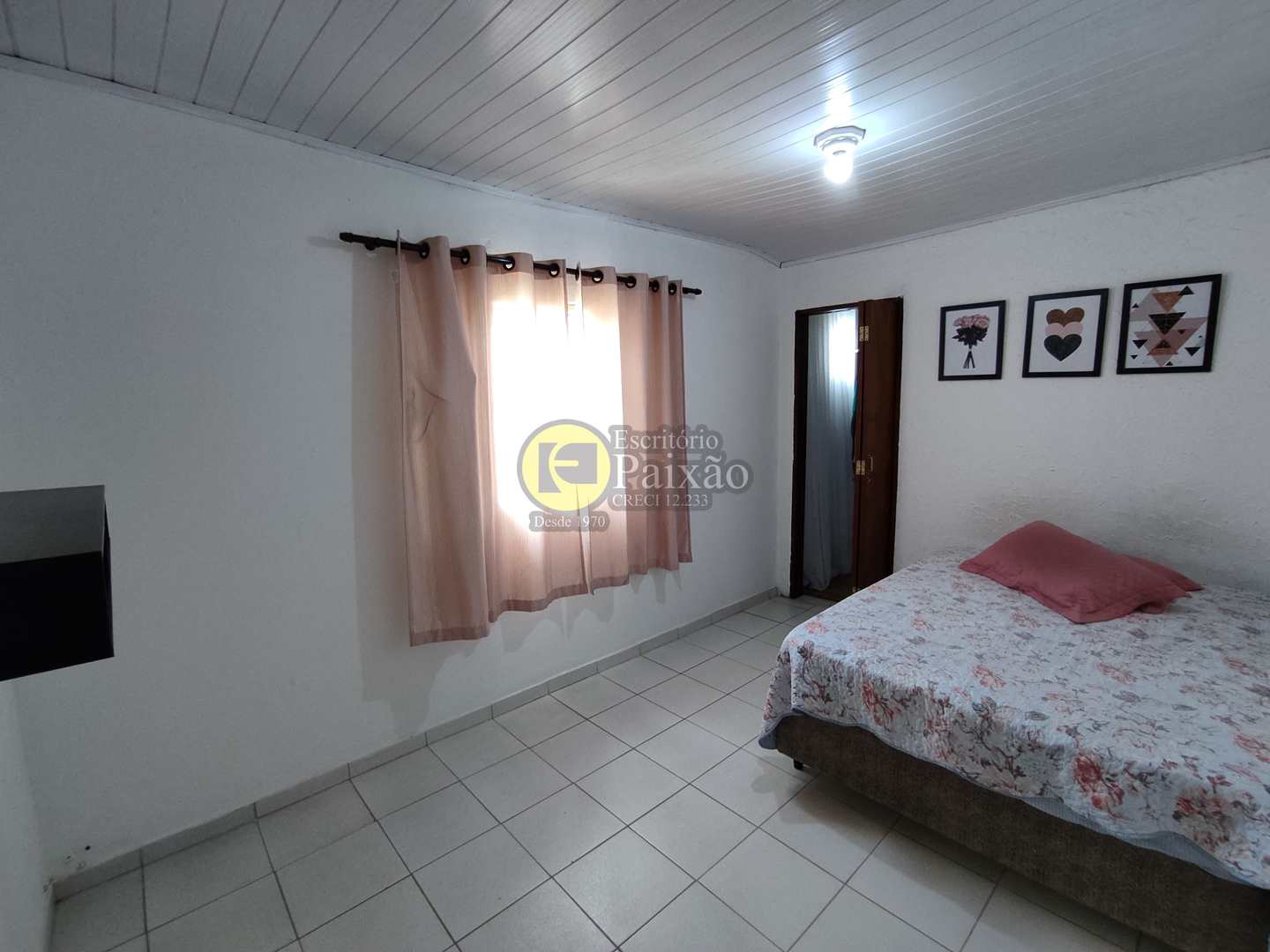 Casa à venda com 2 quartos, 300m² - Foto 11