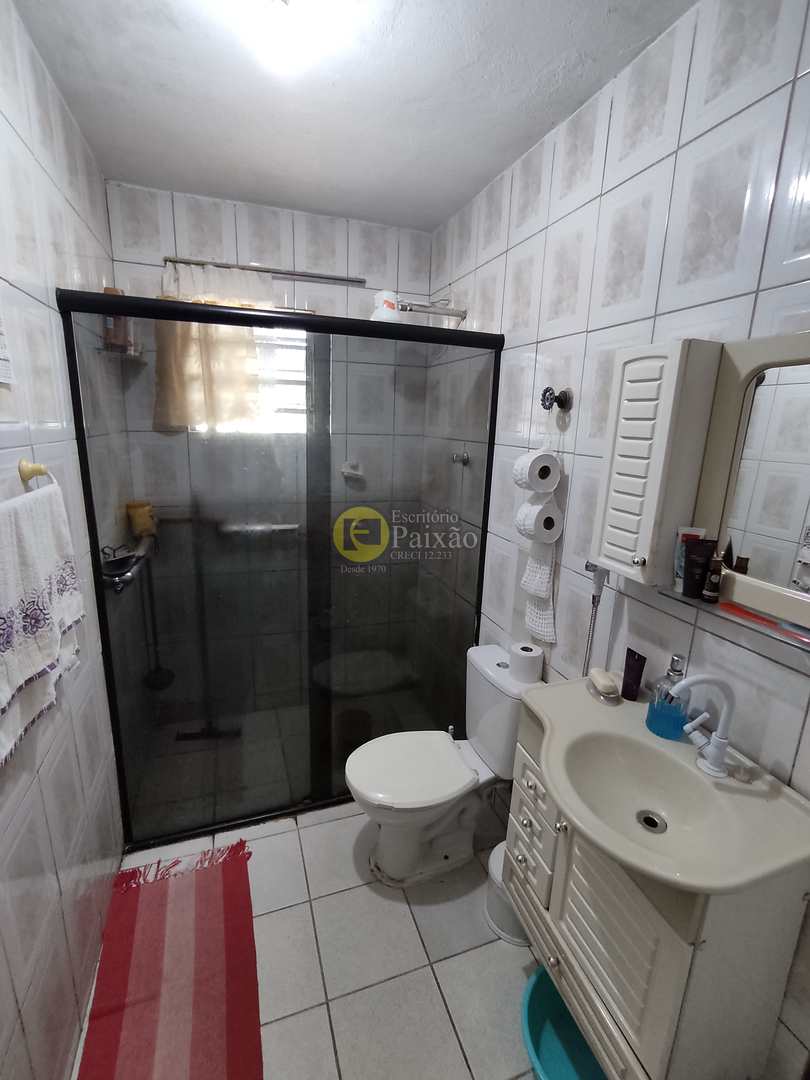 Casa à venda com 2 quartos, 300m² - Foto 19