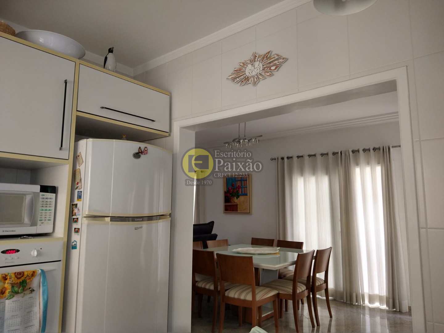 Casa à venda com 4 quartos, 300m² - Foto 11