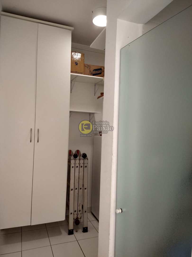 Casa à venda com 4 quartos, 300m² - Foto 39