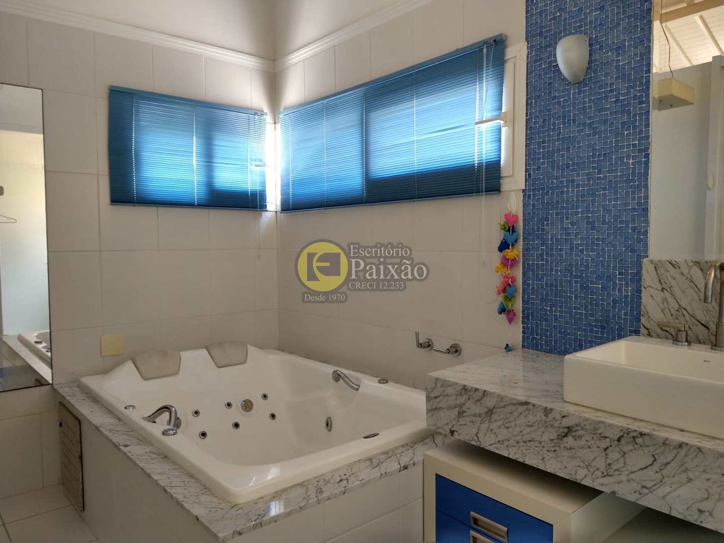 Casa à venda com 4 quartos, 300m² - Foto 19