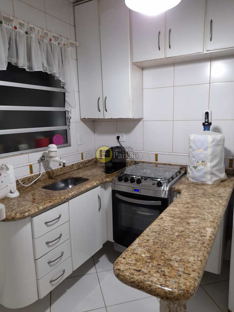 Sobrado à venda com 3 quartos, 90m² - Foto 4