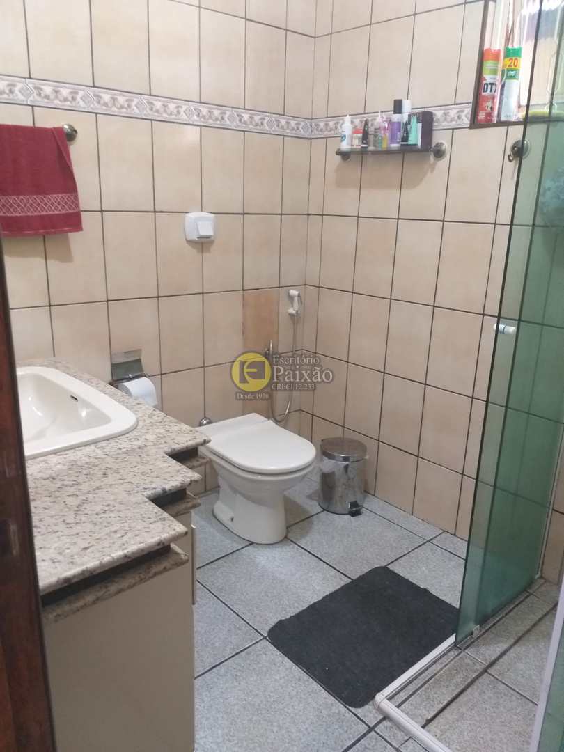 Sobrado à venda com 4 quartos, 342m² - Foto 18