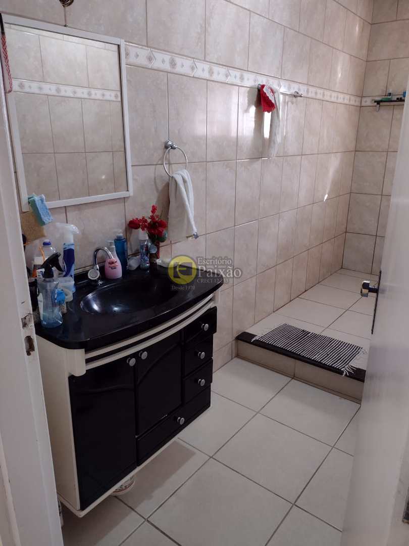 Sobrado à venda com 2 quartos, 250m² - Foto 53