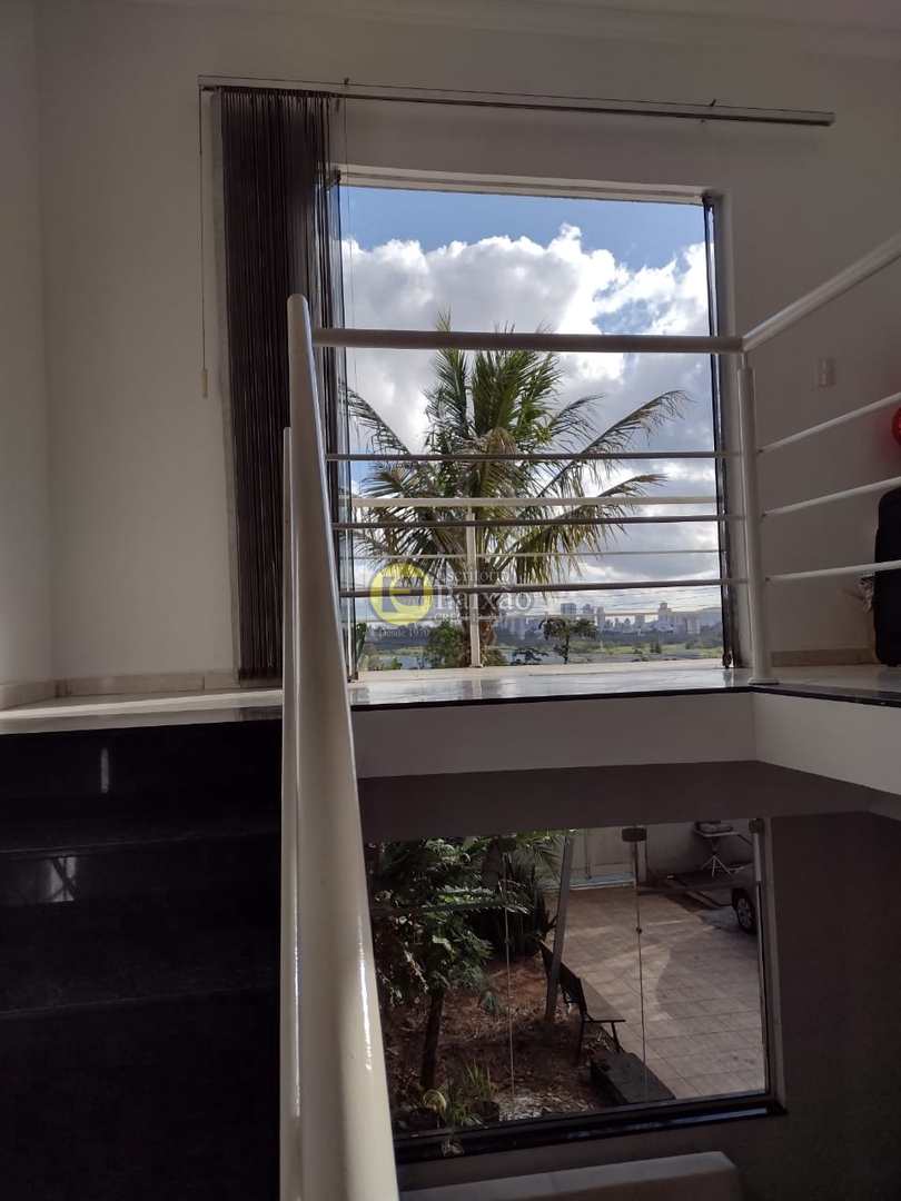 Sobrado à venda com 2 quartos, 250m² - Foto 70