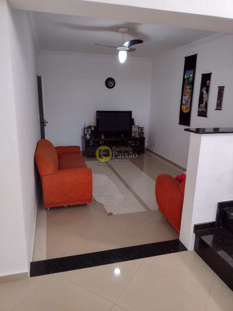 Sobrado à venda com 2 quartos, 250m² - Foto 13