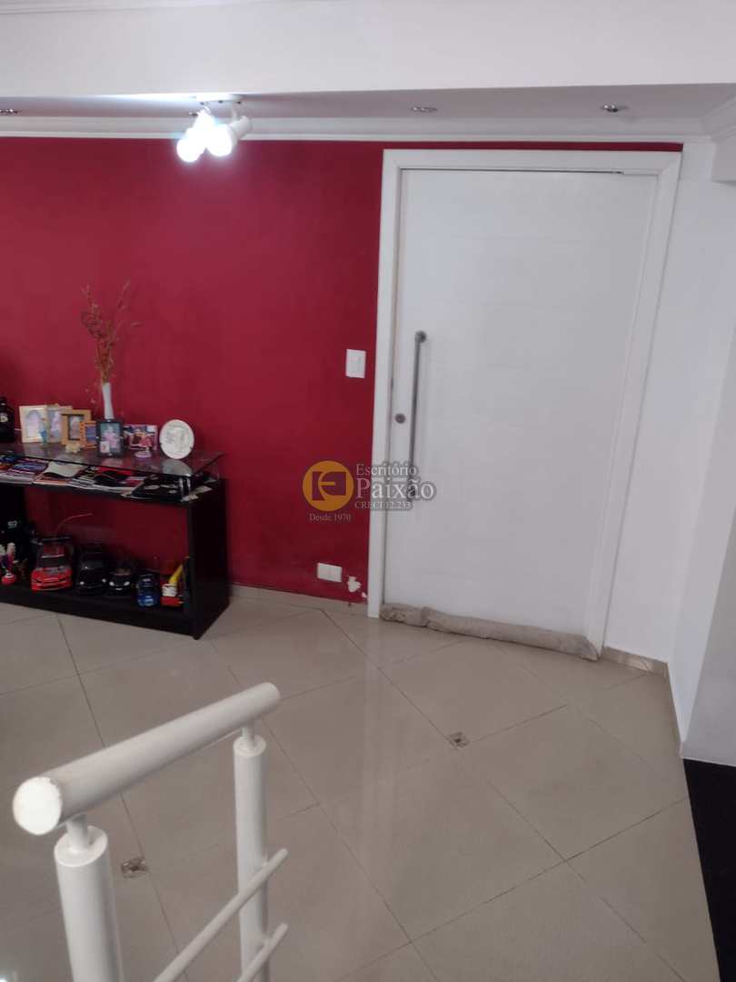 Sobrado à venda com 2 quartos, 250m² - Foto 10