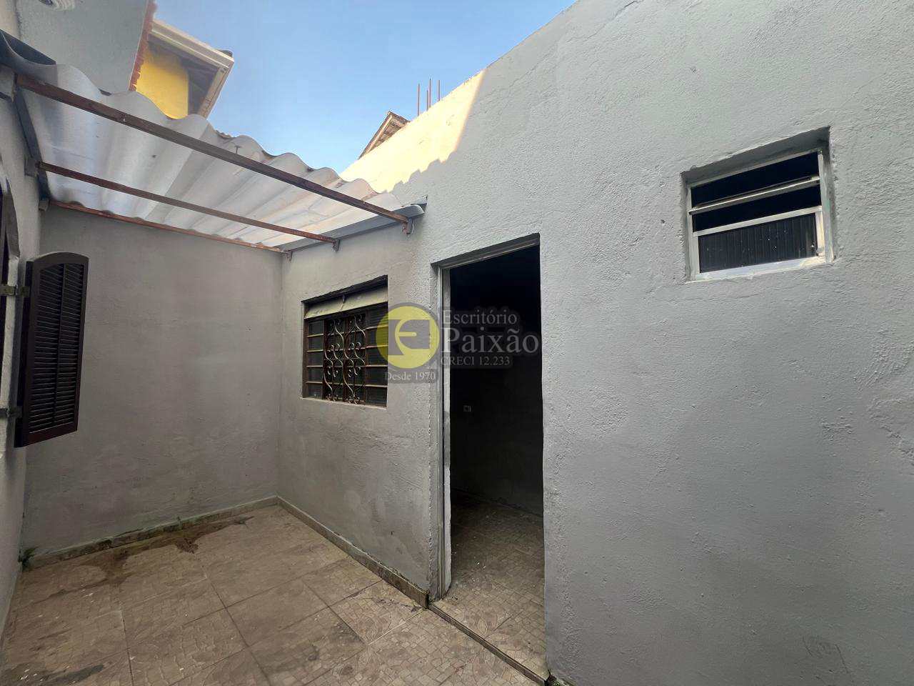 Casa à venda com 2 quartos, 125m² - Foto 11