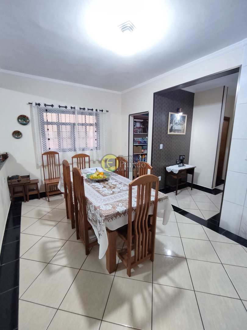 Sobrado à venda com 3 quartos, 238m² - Foto 10