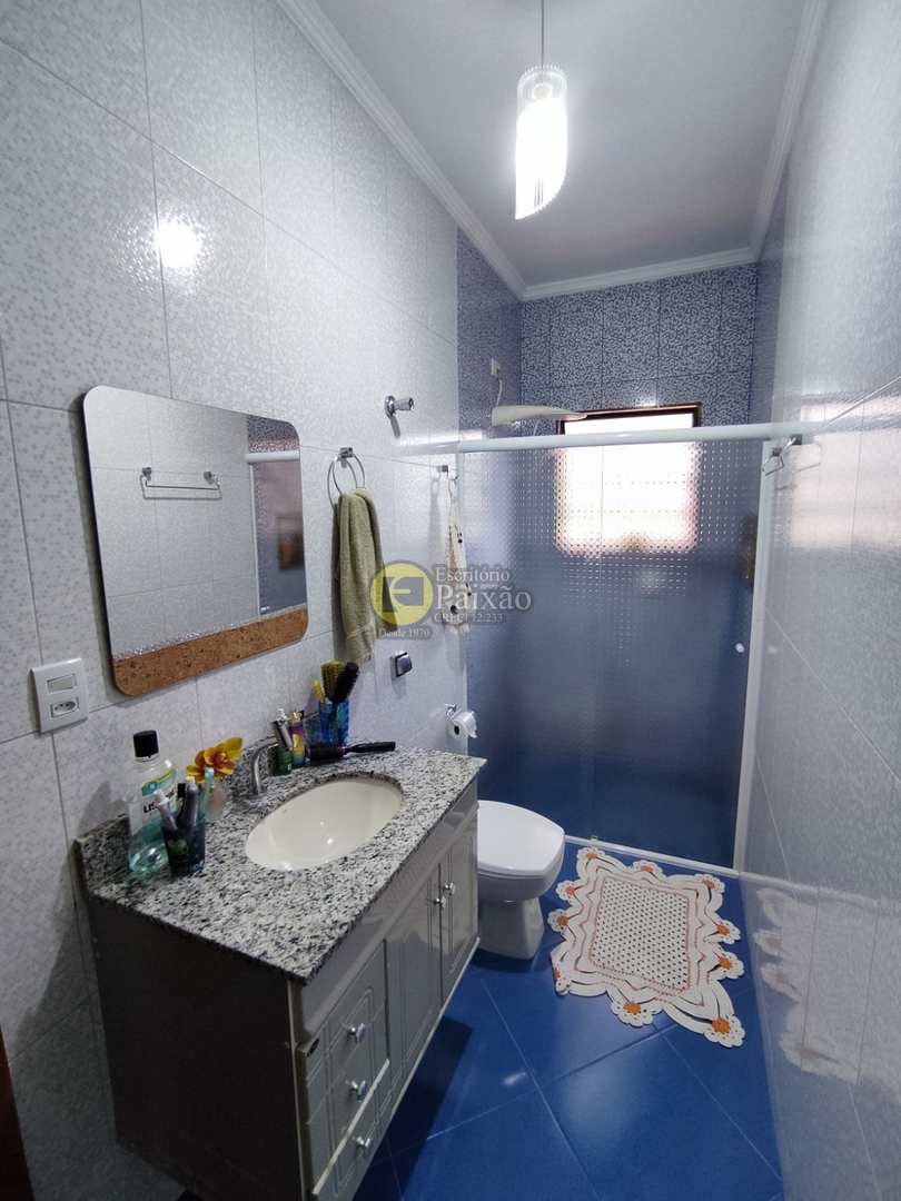 Sobrado à venda com 3 quartos, 238m² - Foto 35