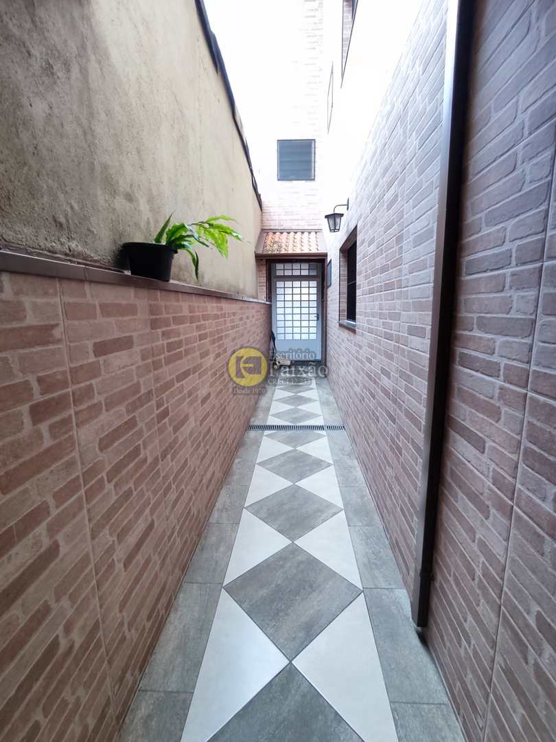 Sobrado à venda com 3 quartos, 238m² - Foto 15