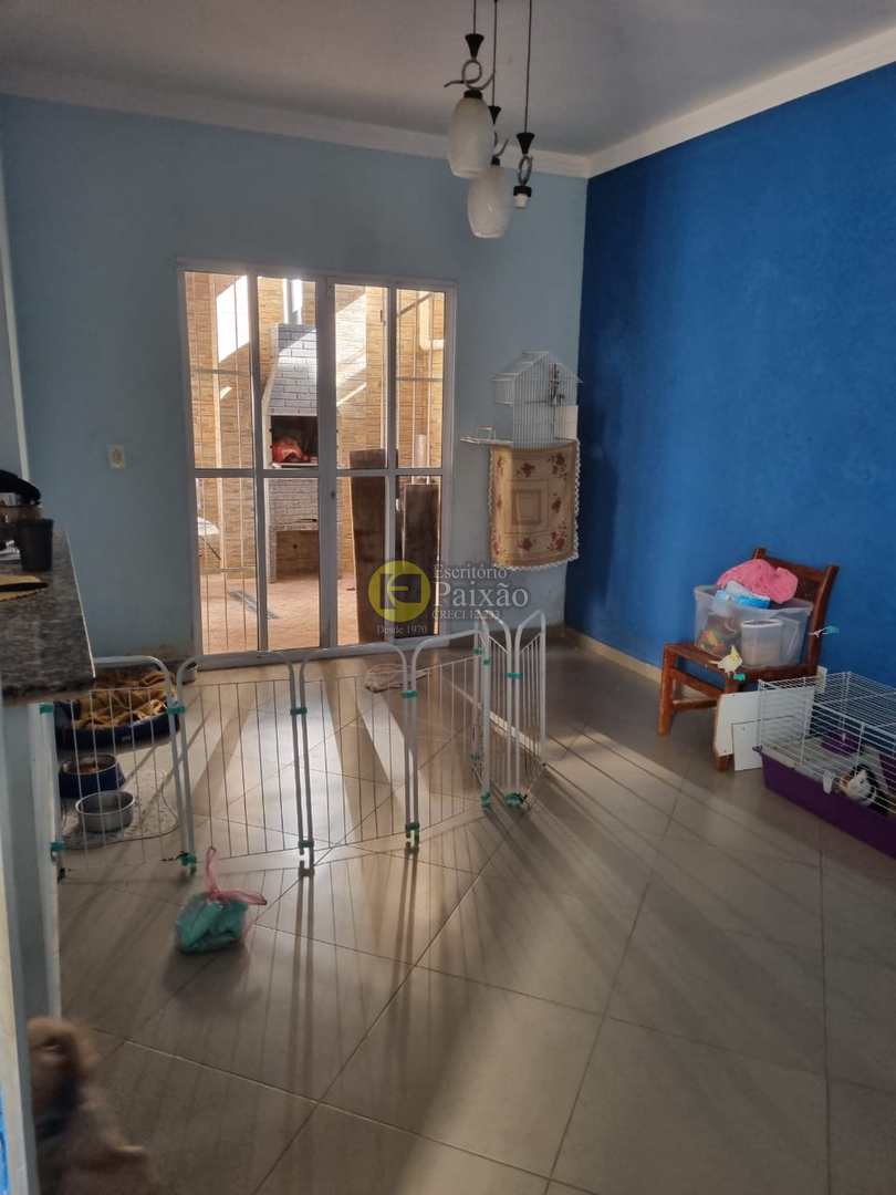 Sobrado à venda com 3 quartos, 161m² - Foto 4