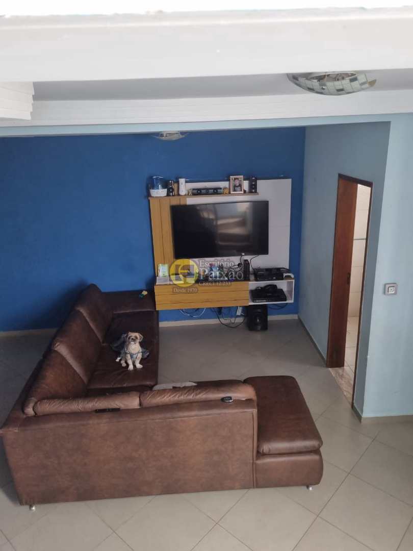 Sobrado à venda com 3 quartos, 161m² - Foto 2