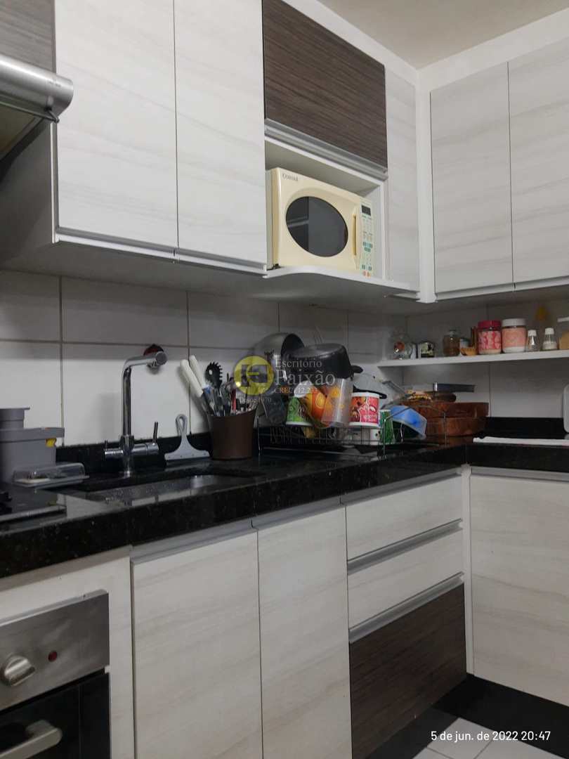 Apartamento à venda com 2 quartos, 49m² - Foto 2