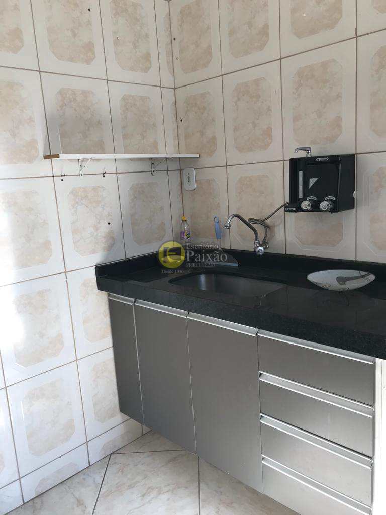 Sobrado à venda com 3 quartos, 250m² - Foto 17