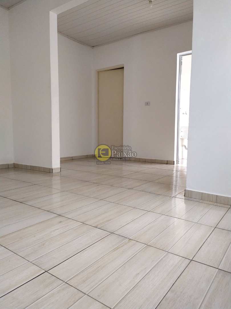 Casa à venda com 2 quartos, 175m² - Foto 14