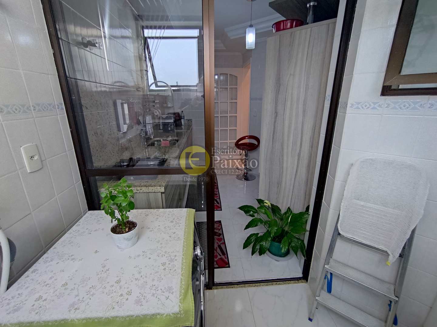 Apartamento à venda com 3 quartos, 87m² - Foto 14