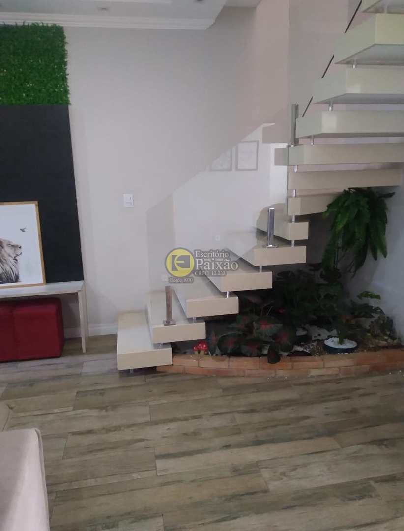 Sobrado à venda com 3 quartos, 210m² - Foto 10