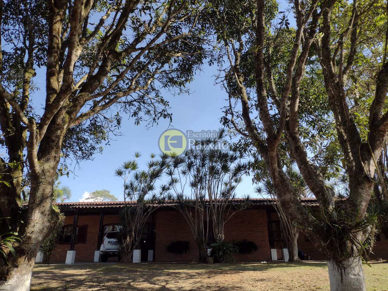 Fazenda à venda com 5 quartos, 10000m² - Foto 32