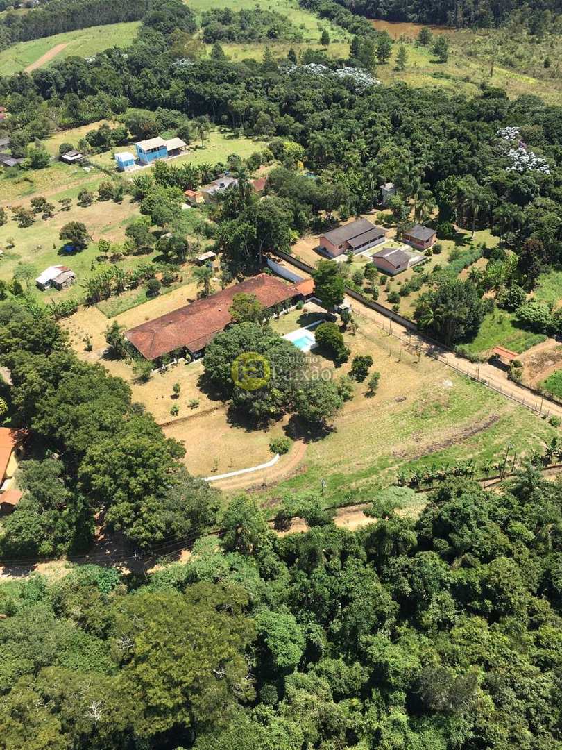 Fazenda à venda com 5 quartos, 10000m² - Foto 2