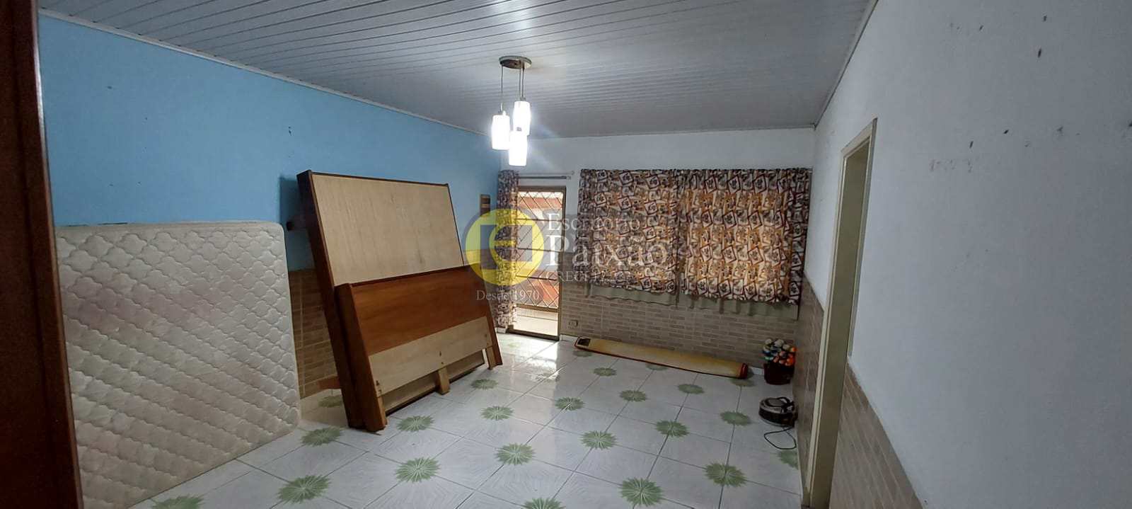 Casa à venda com 3 quartos, 300m² - Foto 5