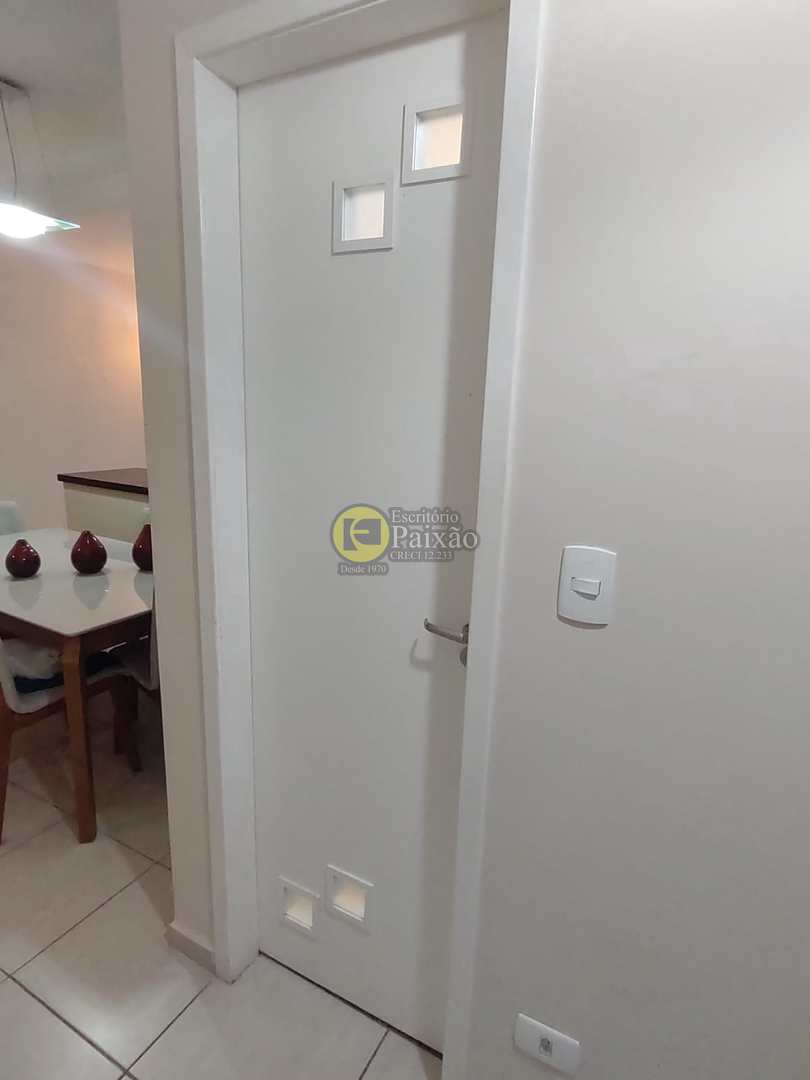 Apartamento à venda com 3 quartos, 79m² - Foto 18