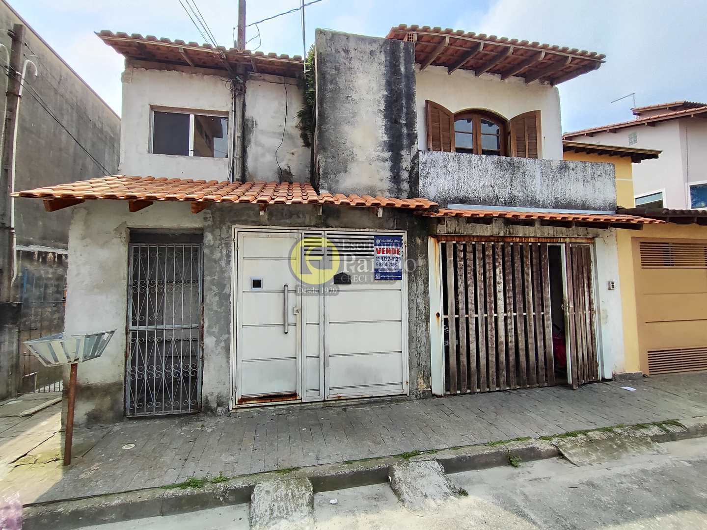 Casa à venda com 3 quartos, 160m² - Foto 1