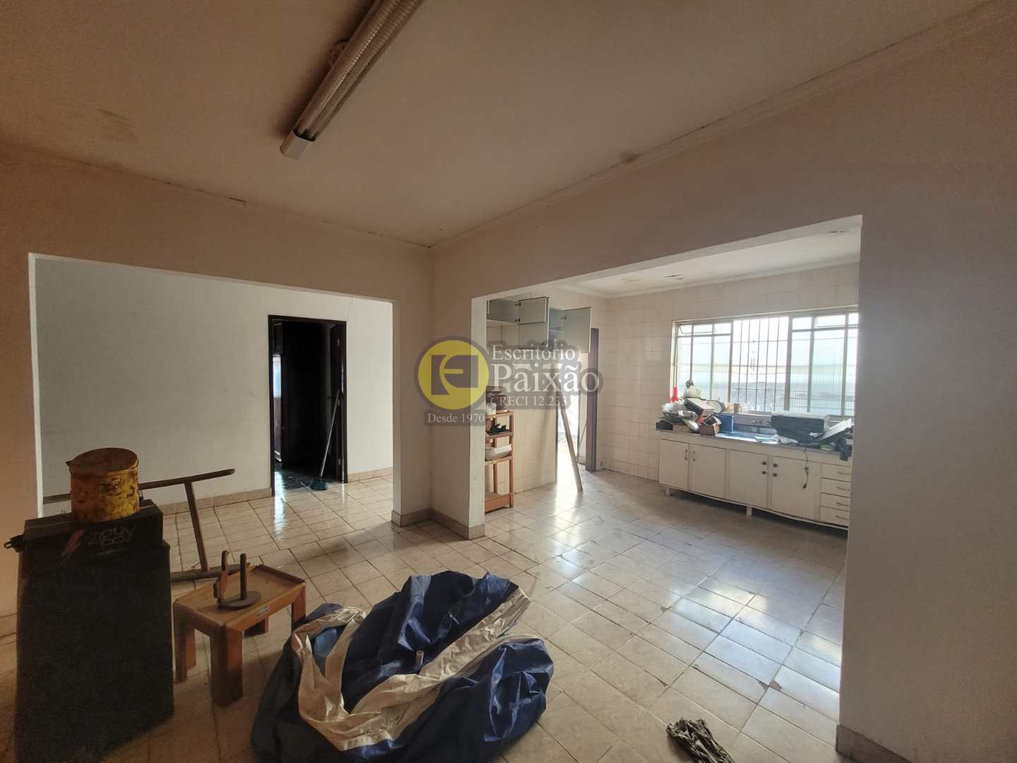 Casa para alugar com 3 quartos, 300m² - Foto 6