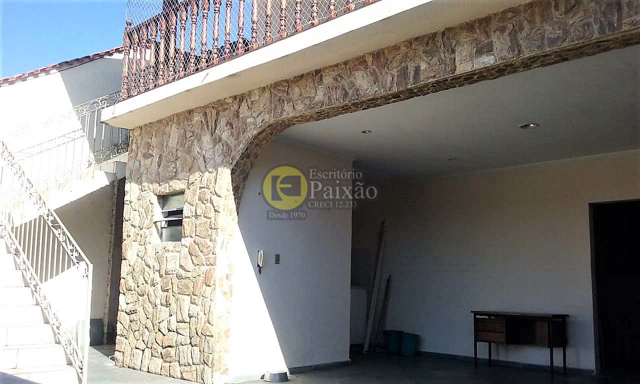 Sobrado à venda com 3 quartos, 500m² - Foto 3