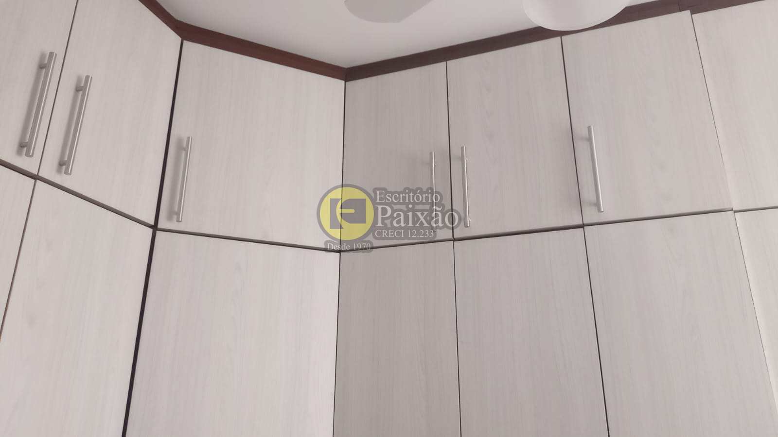 Apartamento à venda com 3 quartos, 75m² - Foto 11