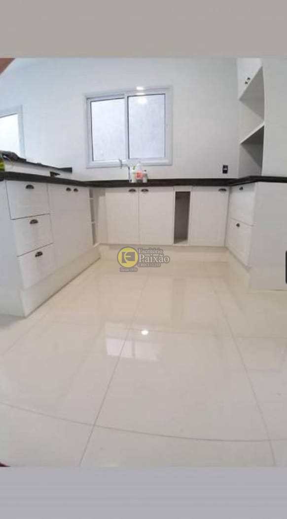 Sobrado à venda com 3 quartos, 150m² - Foto 3