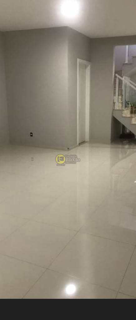 Sobrado à venda com 3 quartos, 150m² - Foto 2