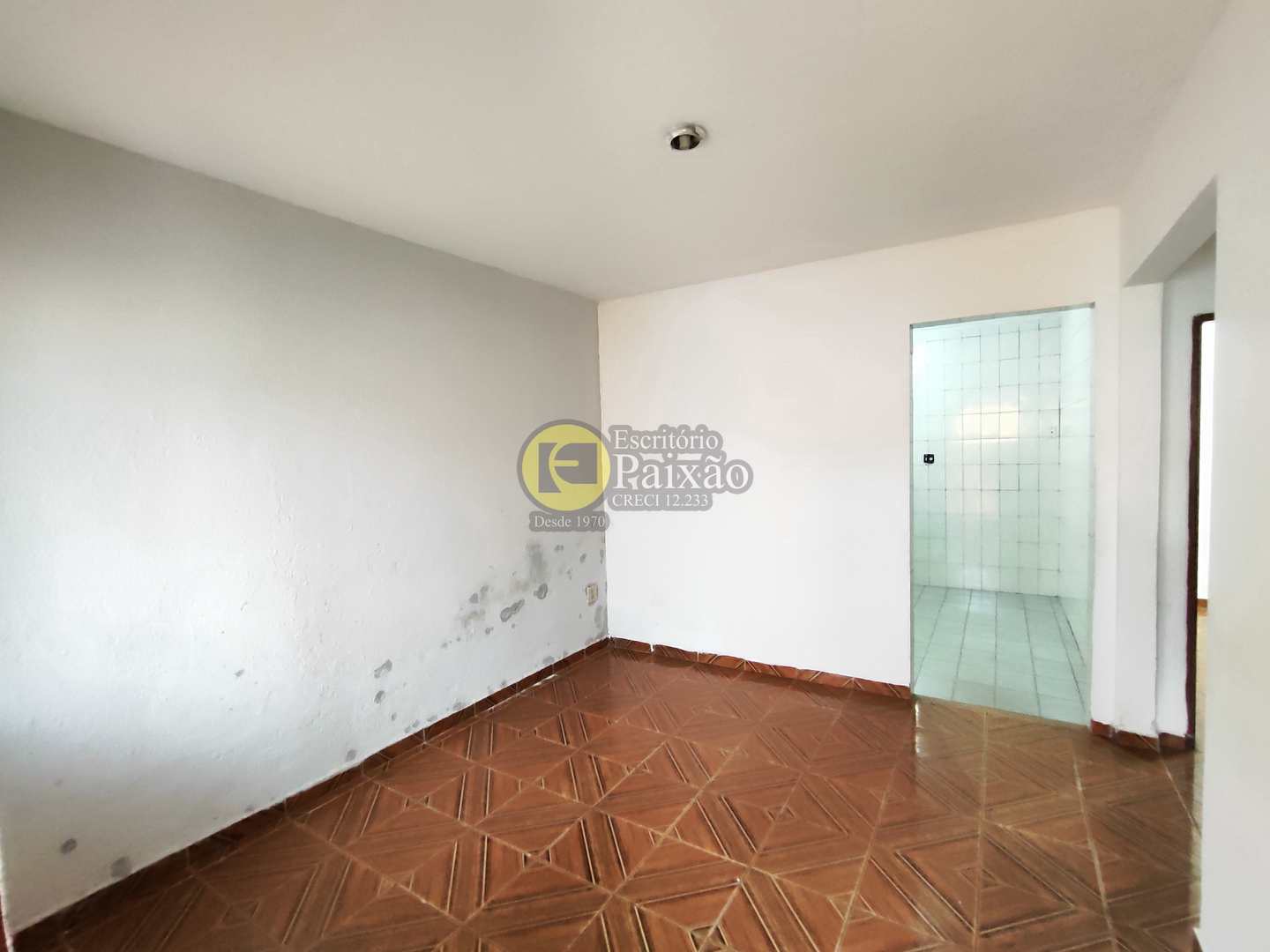 Casa à venda com 2 quartos, 360m² - Foto 6